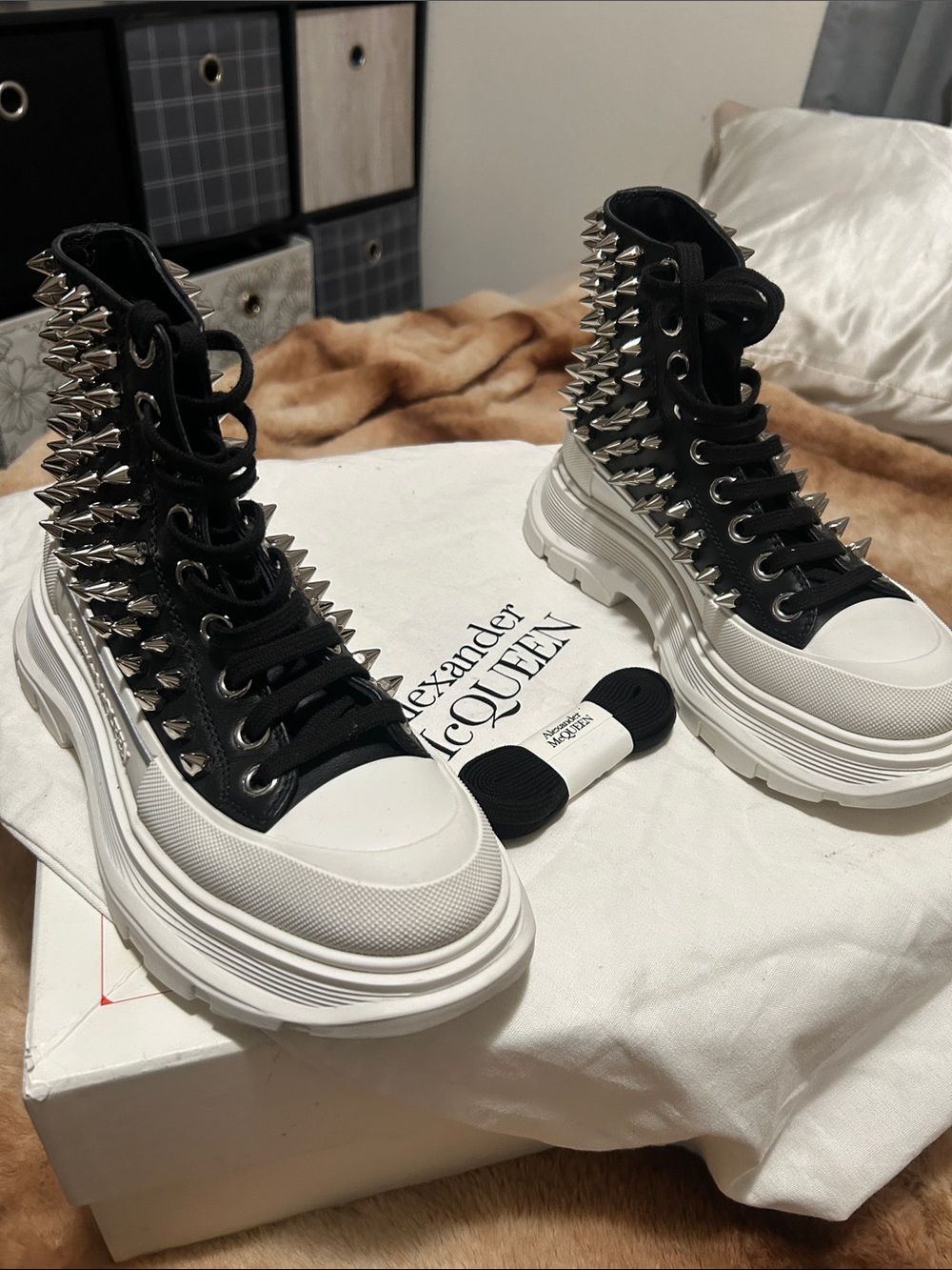 Alexander McQueen Black Leather High-Top Spike Lace-Up Boots with White Platform